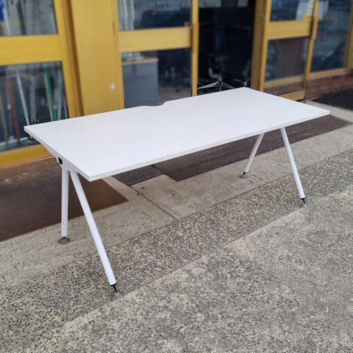 Desk 1800 x 800 - SOLD - Image 2