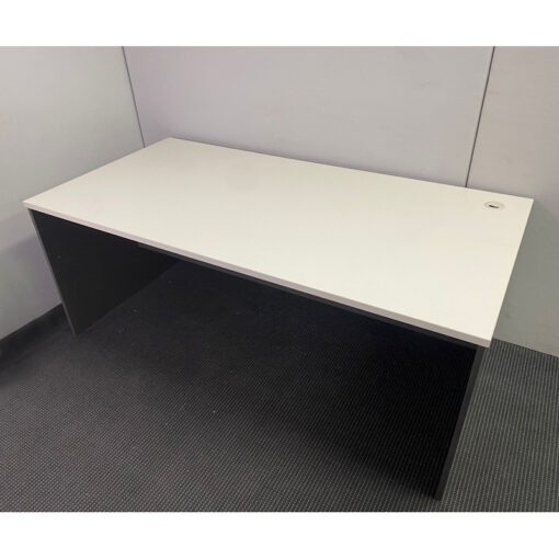 Desk 1800 x 900 - 2 available - Image 2