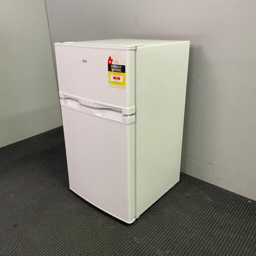GVA 85L G85FFW15 Mini Fridge with Freezer White - SOLD - Image 2