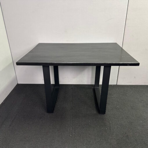 Small Meeting Table - 1220 x 900 - 1 available - Image 2