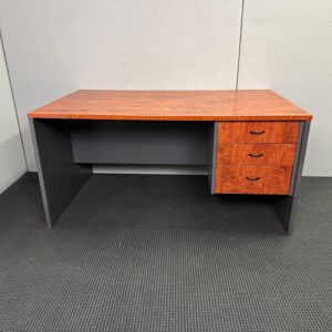Straight Desk 1500 x 900 - 1 available