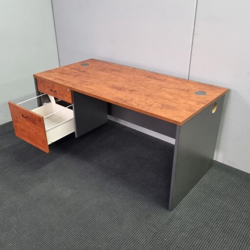 Straight Desk - 1500 x 750 - 18 available - Image 4