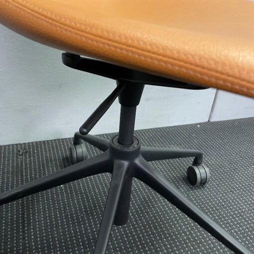 Infiniti Pure Loop Mono 5 Stars Updown Chair - SOLD - Image 5