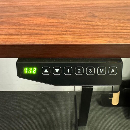 Electric Height Adjustable Desk with Castors 1400 x 700 - SOLD - Image 4