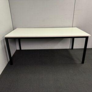 Table - 1800 x 900 - 2 available