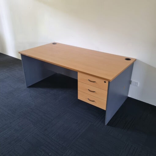 Straight Desk - 1800 x 900 - SOLD - Image 2