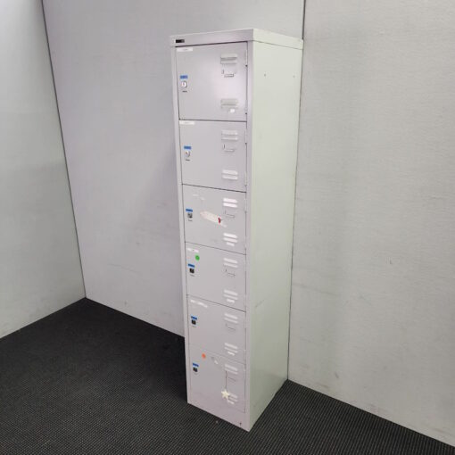 6 Doors Lockers - 10 available - Image 2