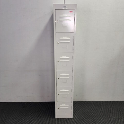 6 Doors Lockers Steelco - 25 available
