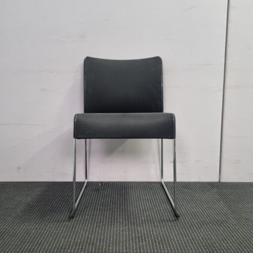 Soft Sim Chair by Vitra - 1 available - Image 2