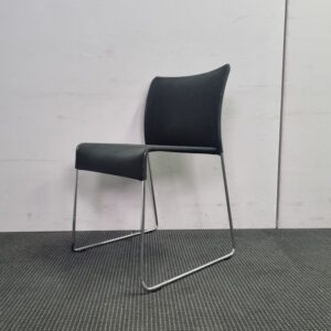 Soft Sim Chair by Vitra - 1 available