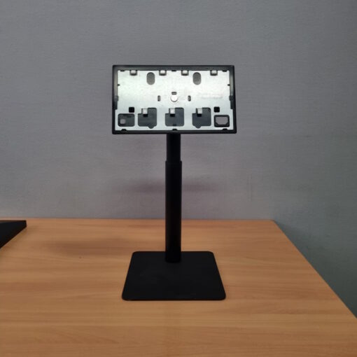 27” UltraFine™ 5K IPS Monitor LG 27MD5KL-B and Monitor Stand - SOLD - Image 5