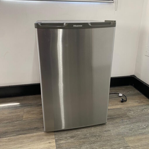Hisense 120L Bar Fridge HR6BF121 - SOLD