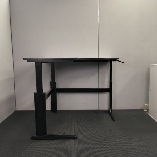 Manual Height Adjustable Corner Workstation 1400 x 1400 - SOLD - Image 5