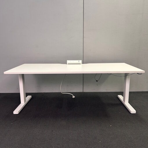 Electric Height Adjustable Straight Desk - 1800 x 800 - SOLD - Image 2