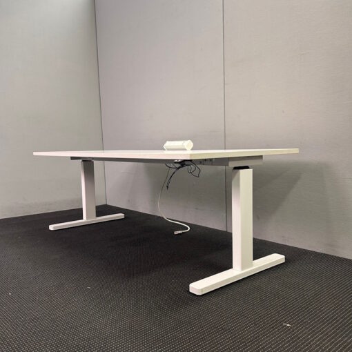 Electric Height Adjustable Straight Desk - 1800 x 800 - SOLD - Image 3