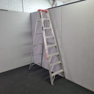 Gorilla M008-D 120kg 8-Step Platform Ladder - 1 available