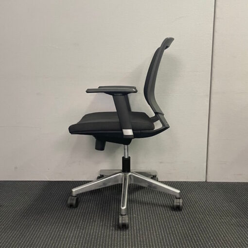 Mesh Back Office Chair - 1 available - Image 3