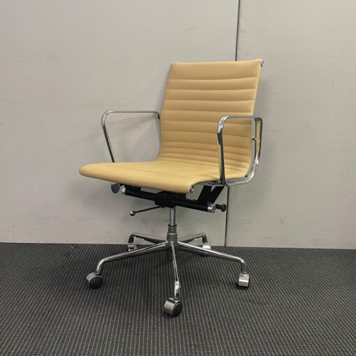 Replica Eames Management Office Chair - SOLD - Image 2