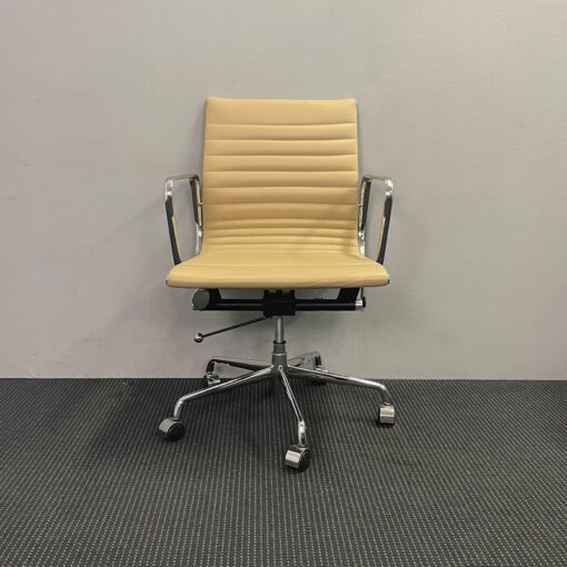 Replica Eames Management Office Chair - SOLD