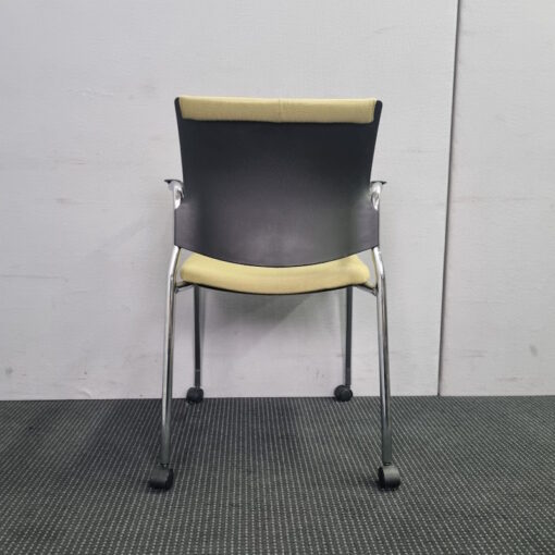 Chair with Castors by Schiavello - 10 available - Image 4