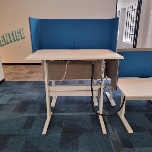 Electric Height Adjustable Desk 1200 x 800 - 2 available - Image 2