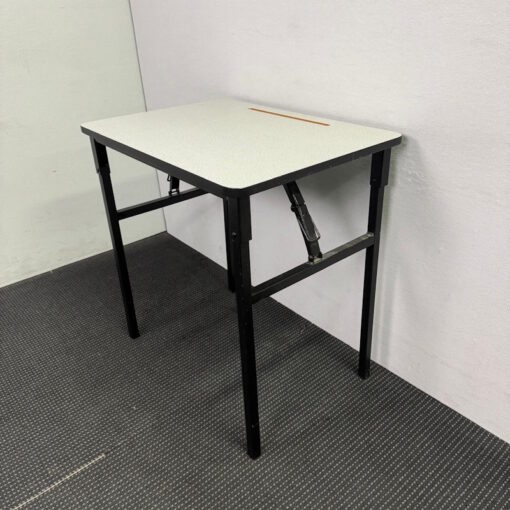 Folding Table / Exam Table 700 x 500 - 92 available - Image 4