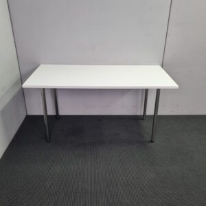 Table - 1500 x 750 - 8 available