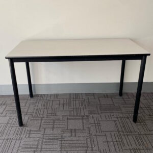 Small Table - 1200 x 600 - 32 available