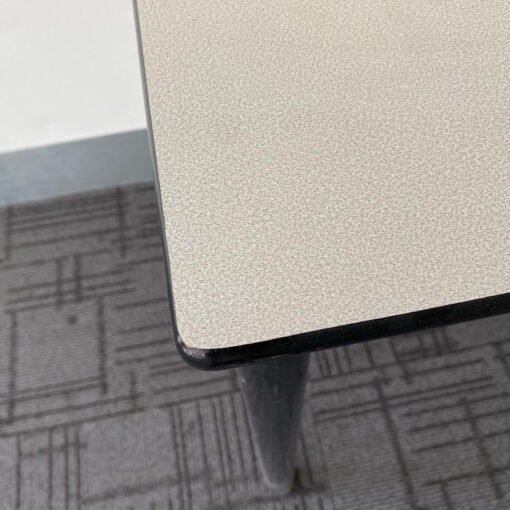 Small Table - 1200 x 600 - 32 available - Image 4