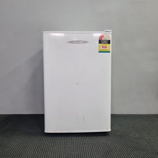 Fisher & Paykel P120 115L Bar Fridge - SOLD
