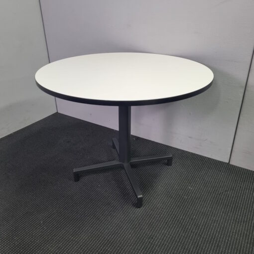 Italian Round Table - 1000mm in Diameter - 6 available - Image 2