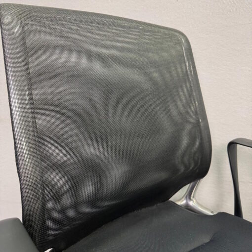 Vitra Meda Swivel Meeting Chair - 10 available - Image 5