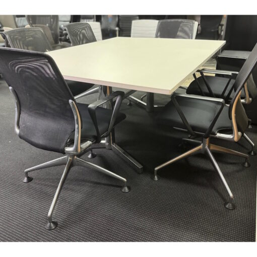 Vitra Meda Swivel Meeting Chair - 10 available - Image 3