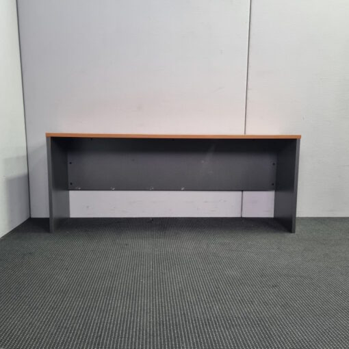 Straight Desk - 1800 x 450 - 1 available - Image 4