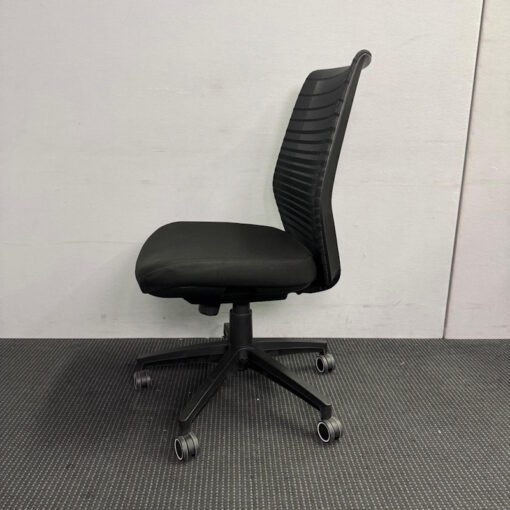 Mesh Back Office Chair - 1 available - Image 3