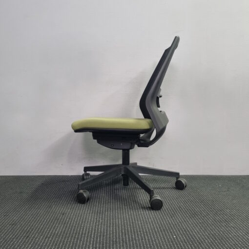 Mesh Back Office Chair - 4 available - Image 3