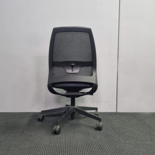 Mesh Back Office Chair - 4 available - Image 4