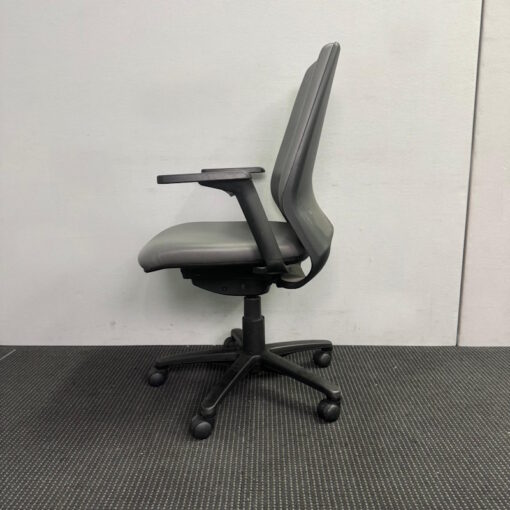 Office Chair - 5 available - Image 3