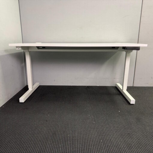 Manual Height Adjustable Desk 1500 x 700 - 1 available - Image 3