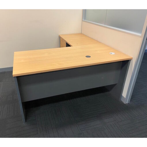 Desk and Return - 1500 x 1650 - 5 available - Image 4