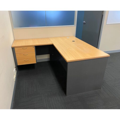 Desk and Return - 1500 x 1650 - 5 available