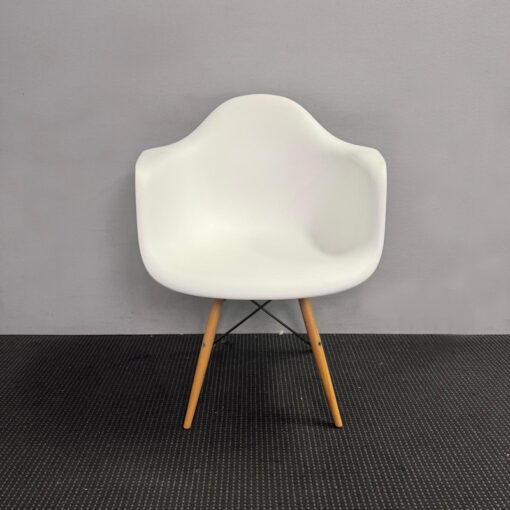 Replica Eames Plastic Tub Chair - 7 available - Image 3