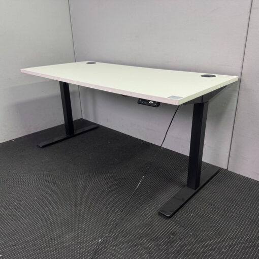 Electric Height Adjustable Desk 1500 x 700 - 1 available - Image 3