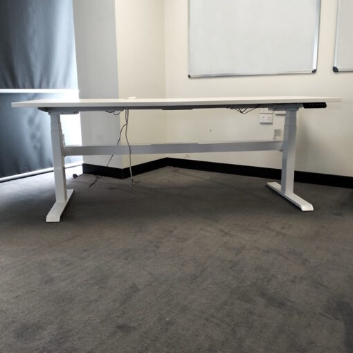 Electric Height Adjustable Desk 2 sizes - 2 available - Image 2