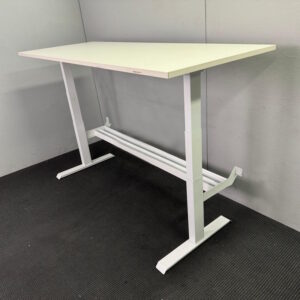 Electric Height Adjustable Desk 2000 x 750 - 3 available