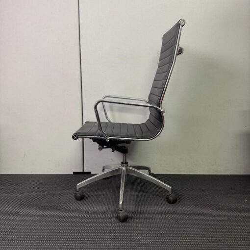 Boardroom Chair - 1 available - Image 3