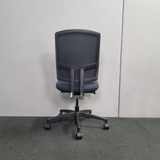Office Chair - 1 available - Image 4