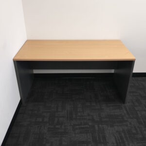 Straight Desk - 1500 x 750 - 7 available