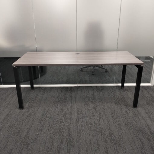 Desk / Table - 2 sizes - 8 available - Image 3