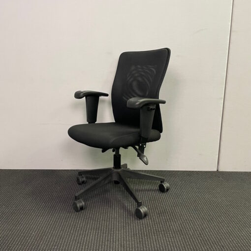 Mesh Back Office Chair - 4 available - Image 2